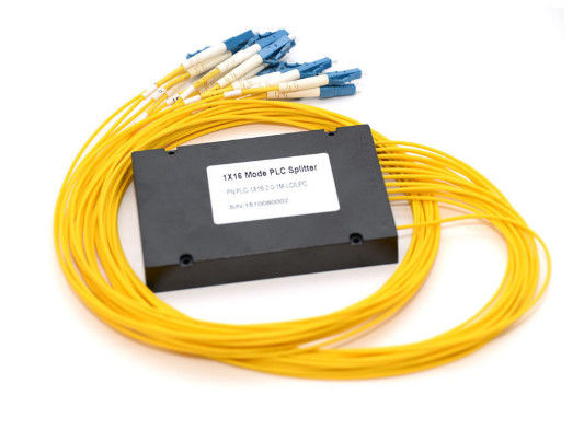 Porcellana Separatori a fibra ottica 1 x dello SpA Upc/di Lc rivestimento di PVC 16 1260 - lunghezza d'onda 1650nm fornitore
