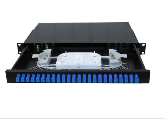 Porcellana Porto a 19 pollici semplice del quadro d'interconnessione dell'accoppiatore di fusione 1U dello Sc 24 impermeabile con colore nero fornitore